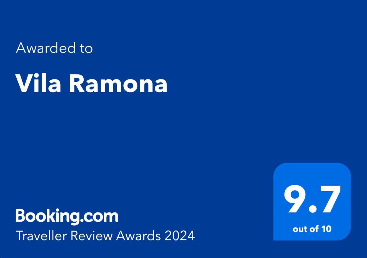 Vila Ramona โอโตเปนี ภายนอก รูปภาพ
